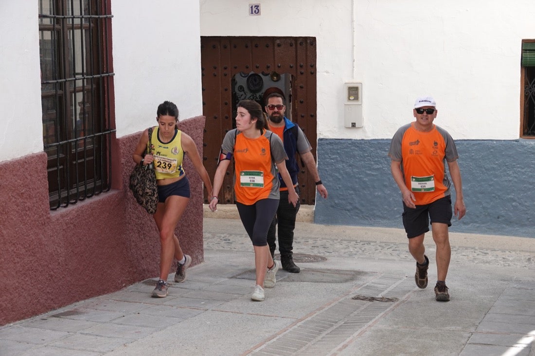 El Valle de Lecrín acoge una modesta carrera con 350 participantes entre corredores absolutos, senderistas y chiquillos