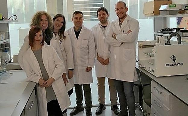 De izquierda a derecha: Gema Jiménez, Macarena Perán, Carmen Griñán, Juan Antonio Marchal, José Manuel Baena, Manuel Figueruela