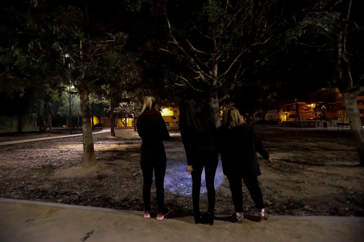 La patrulla vecinal salió este sábado a recorrer las calles de la ciudad en una primera toma de contacto 