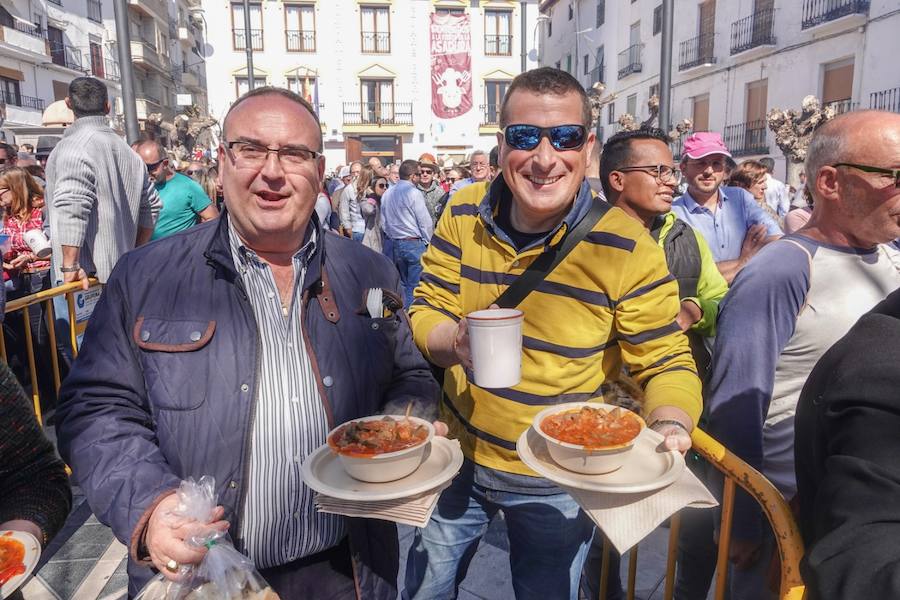 Total en la fiesta de la Asadura de Güéjar Sierra que cumple ya veinticuatro ediciones y se ha convertido en una de las grandes citas de la temporada