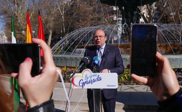 Sebastián Pérez, durante la rueda de prensa