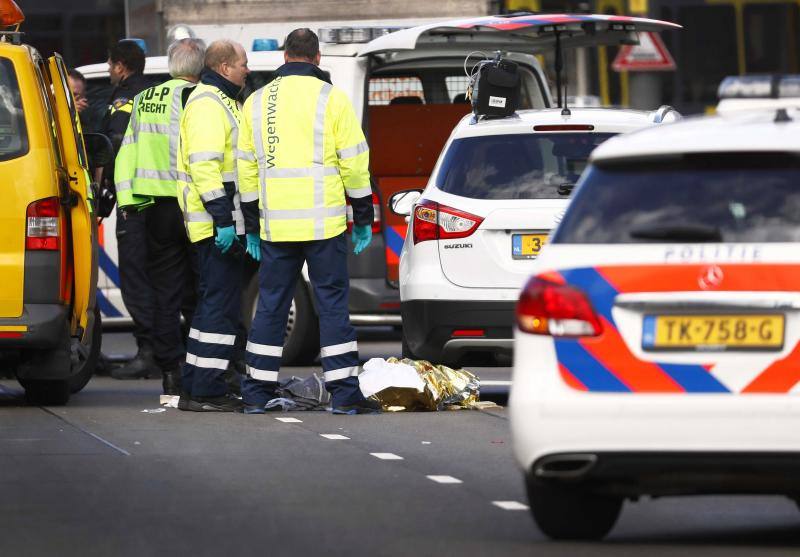 Un hombre ha abierto fuego este lunes contra los pasajeros de un tranvía en la céntrica plaza 24 de octubre de la ciudad neerlandesa de Utrecht.