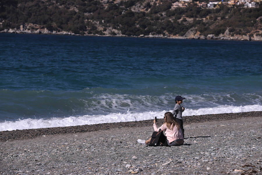 Con más arena que nunca, los municipios adelantan el arreglo del litoral ante un sector turístico que demanda ya servicios todo el año