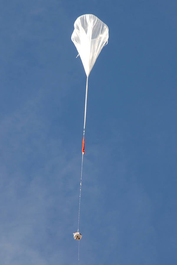 Imágenes e infografías del globo que impulsará el turismo espacial en Andalucía