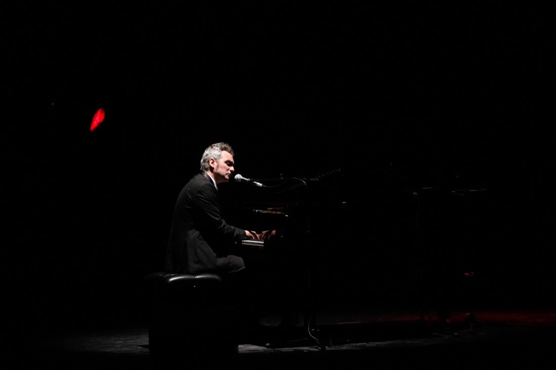 La compañía Sabor de Tango presentó ayer en el teatro Isabel la Católica, en el marco del 31 Festival Internacional de Tango, el montaje 'Tango break fusión' y 'El espectáculo'. También actuaron el cuarteto Proyecto Tamgú con 'Tango al sur' y el pianista Mariano Siccardi. El programa del Festival continuará hoy, a las 21.00 horas en el teatro Isabel la Católica, con Ecos de la XI Cumbre Mundial del Tango de Melilla con Eve Acosta (voz) y Pablo Giménez (guitarra)