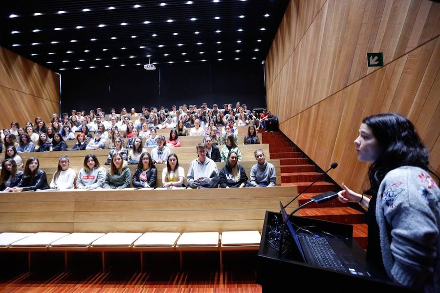 La Universidad granadina oferta más de ochenta grados diferentes (incluidos los dobles títulos)