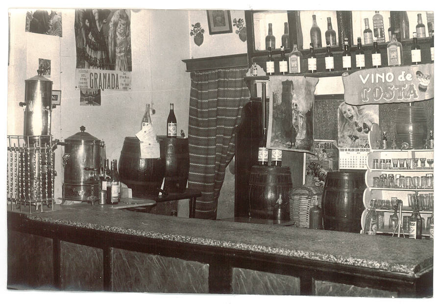 Taberna típica granadina. 1970