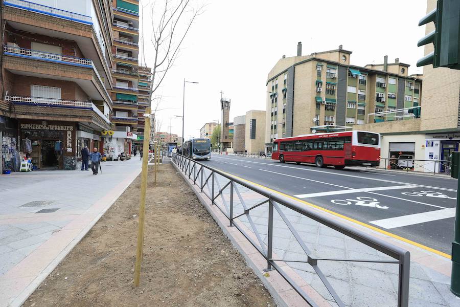 El tramo desde el puente de Zarabanda hasta la rotanda de la Circulación de la Encina luce tal y como prometió el Consistorio hace seis meses