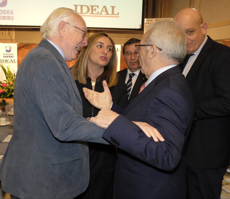 La consejera de Fomento de la Junta de Andalucía ha anunciado varios planes de su área para los próximos meses en la provincia de Granada