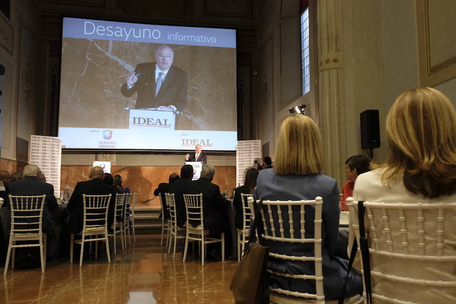 La consejera de Fomento de la Junta de Andalucía ha anunciado varios planes de su área para los próximos meses en la provincia de Granada