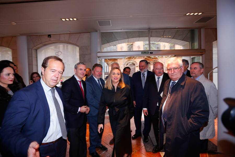 La consejera de Fomento de la Junta de Andalucía ha anunciado varios planes de su área para los próximos meses en la provincia de Granada