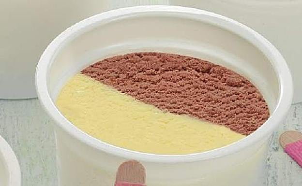 Helado de vainilla y chocolate de la marca La Sirena.
