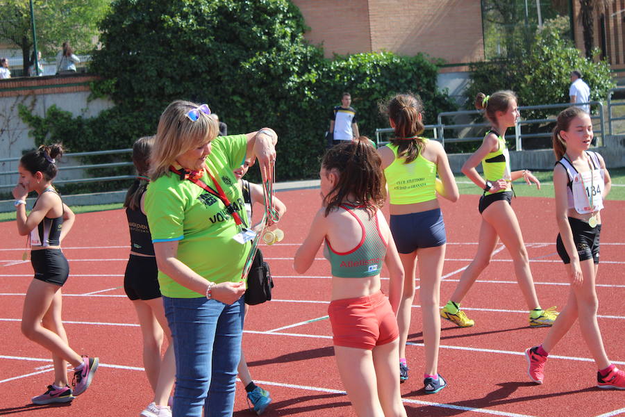 El Núñez Blanca recupera la competición para su renovada pista con la ilusión de los más pequeños y el oficio de sus figuras de élite