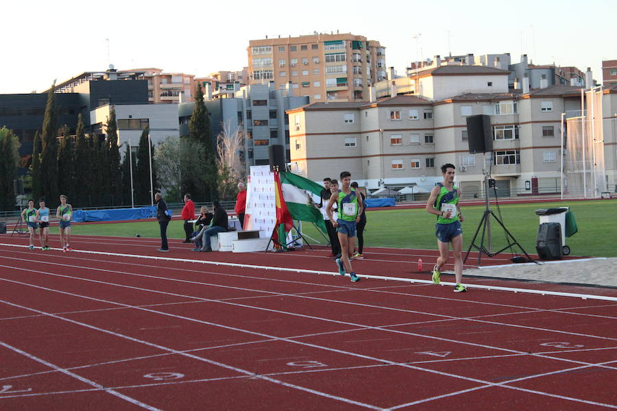 El Núñez Blanca recupera la competición para su renovada pista con la ilusión de los más pequeños y el oficio de sus figuras de élite