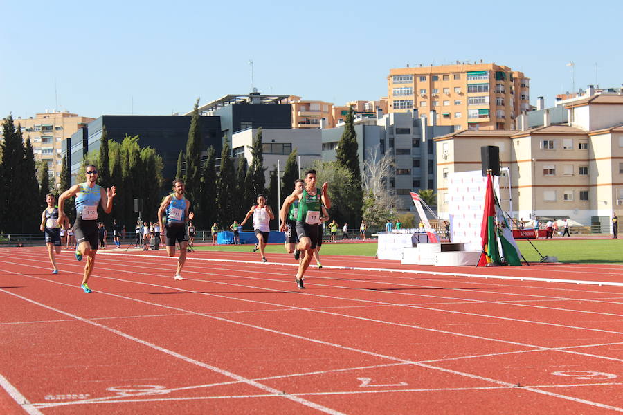 El Núñez Blanca recupera la competición para su renovada pista con la ilusión de los más pequeños y el oficio de sus figuras de élite