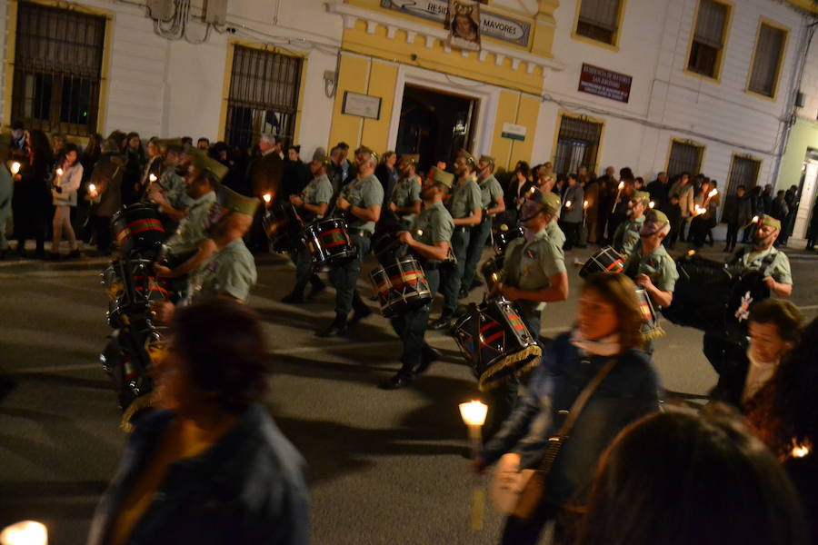 El Viernes de Dolores, la imagen de la Patrona de Alhama realizó su recorrido habitual hasta el Barrio de la Joya acompañada por centenares de alhameños y devotos de esta Virgen procedentes de otros puntos de Granada.