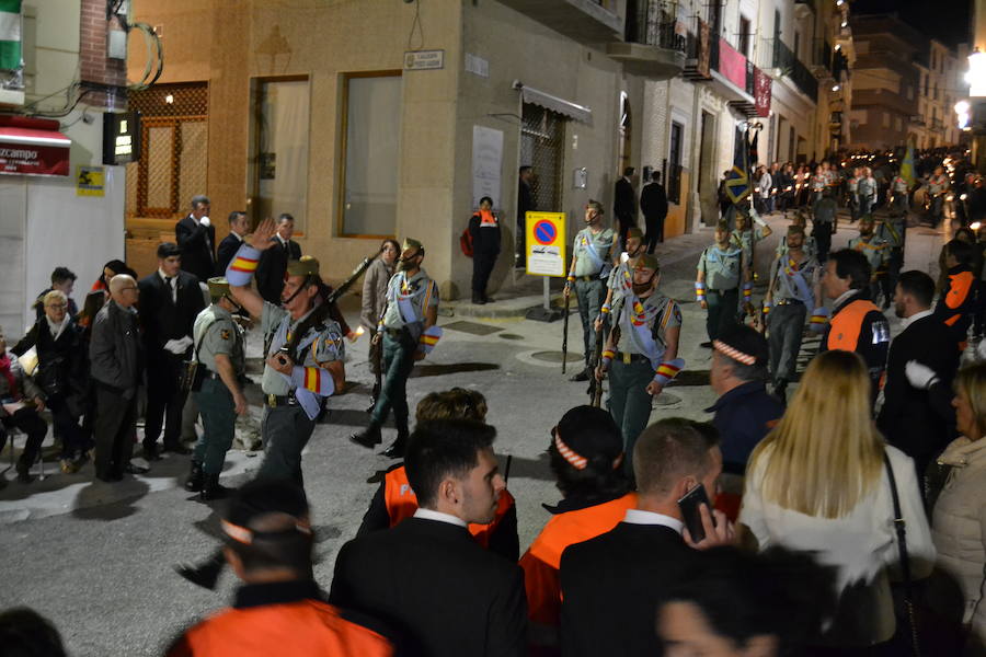 El Viernes de Dolores, la imagen de la Patrona de Alhama realizó su recorrido habitual hasta el Barrio de la Joya acompañada por centenares de alhameños y devotos de esta Virgen procedentes de otros puntos de Granada.