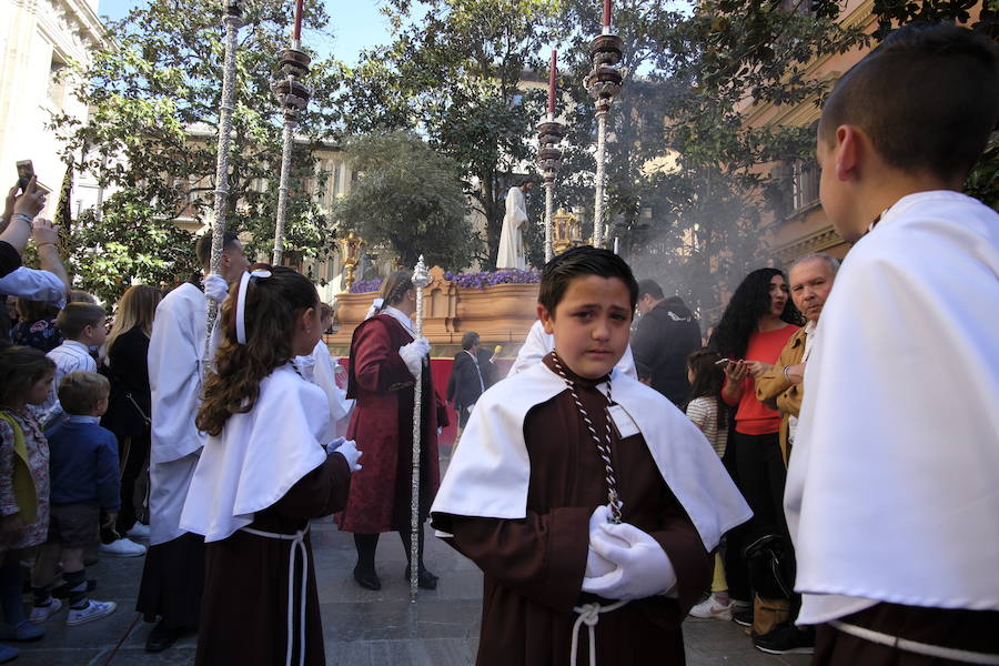 El Cautivo sale del Sagrario