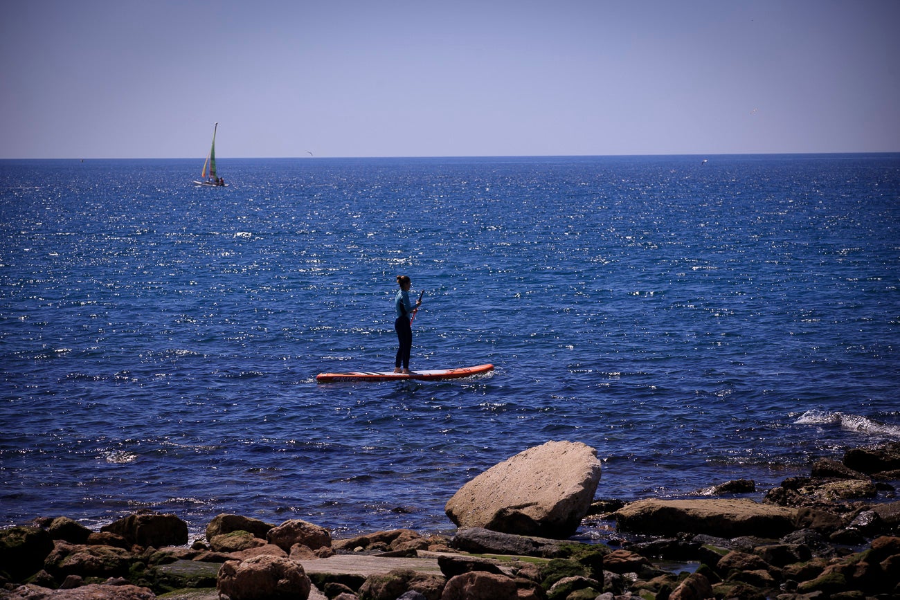 Visitamos Motril, Almuñécar, La Herradura y Castell para ver si nuestras playas están 'a punto' para una oleada de visitas