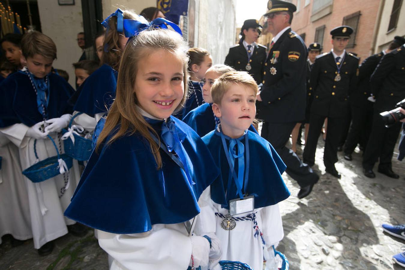 Una de las cofradías más señeras del barrio ha procesionado hoy 