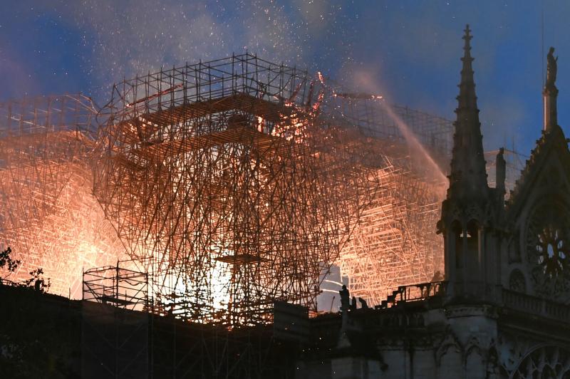 Fotos: El incendio de la catedral de Notre Dame, en imágenes