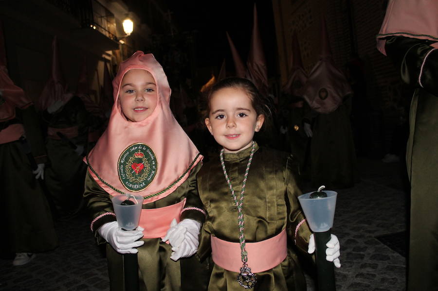 Los Antiguos Caballeros Legionarios de Torremolinos y la Banda de la Encarnación completan el cortejo que este año supera las 250 personas