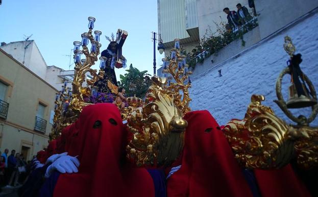 El Nazareno de Almuñécar en la calle este Jueves Santo. 