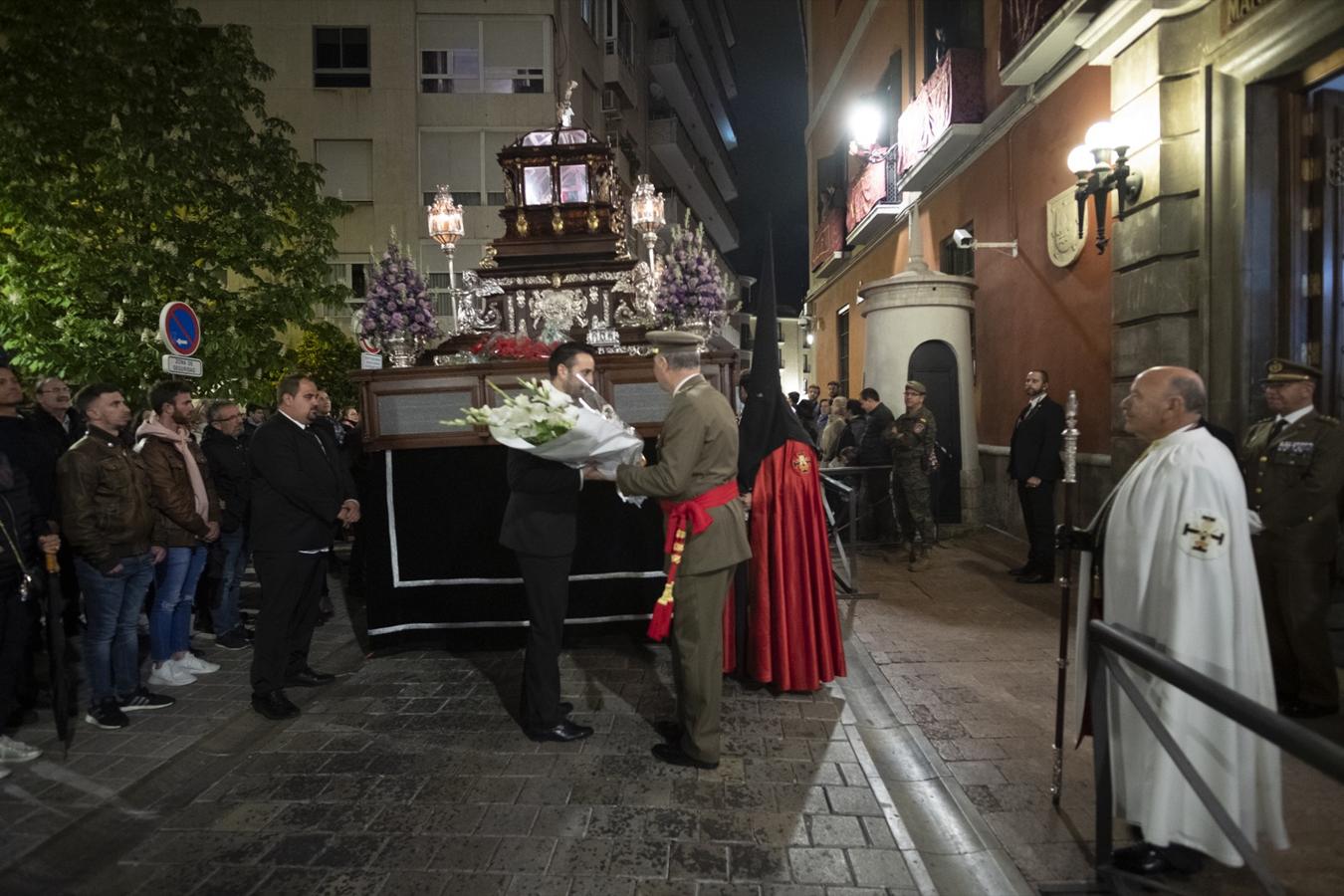 Fotos: El Santo Entierro cierra un Viernes Santo redondo