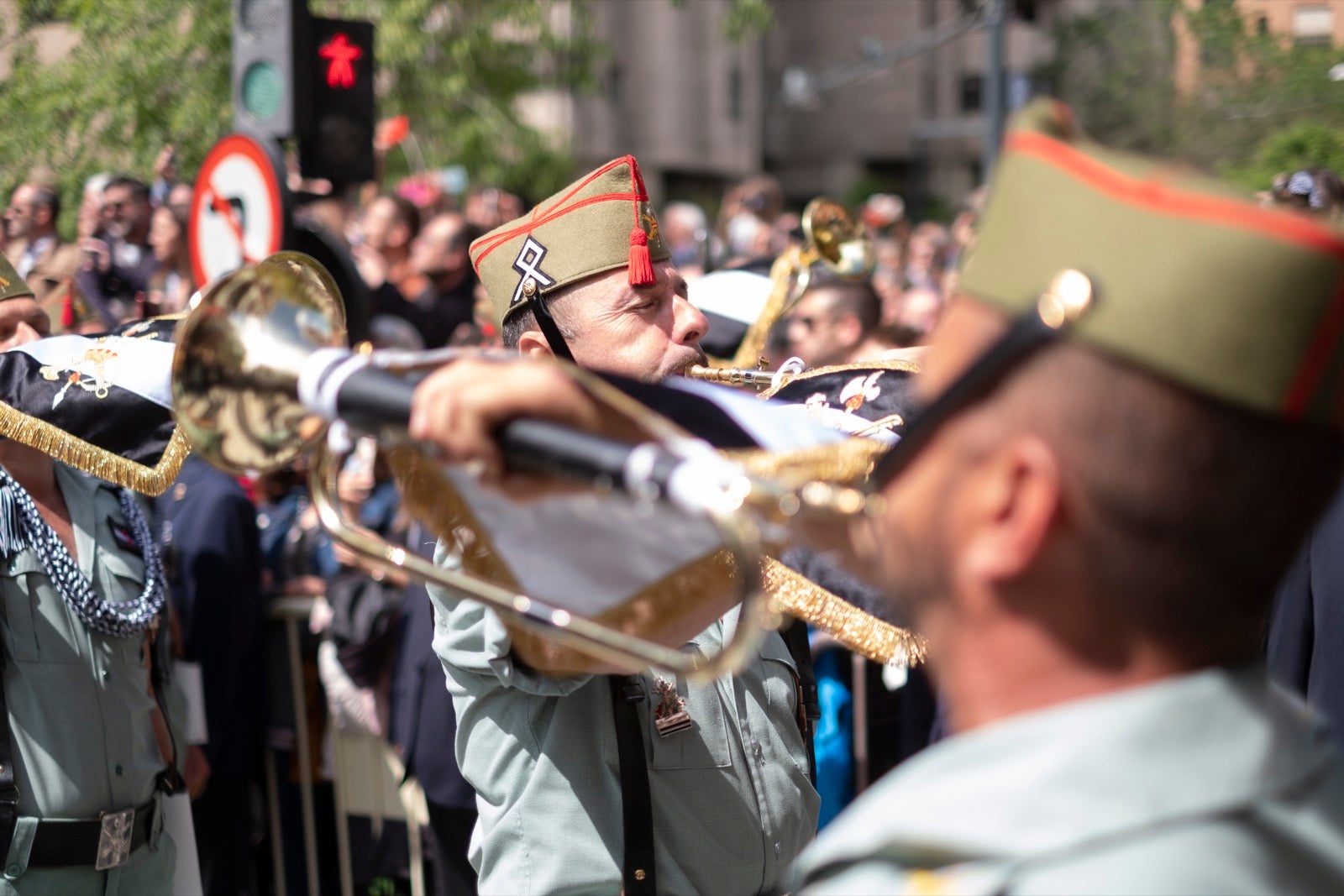 Los legionarios estarán esta tarde tras la cruz de guía de la cofradía de los Ferroviarios