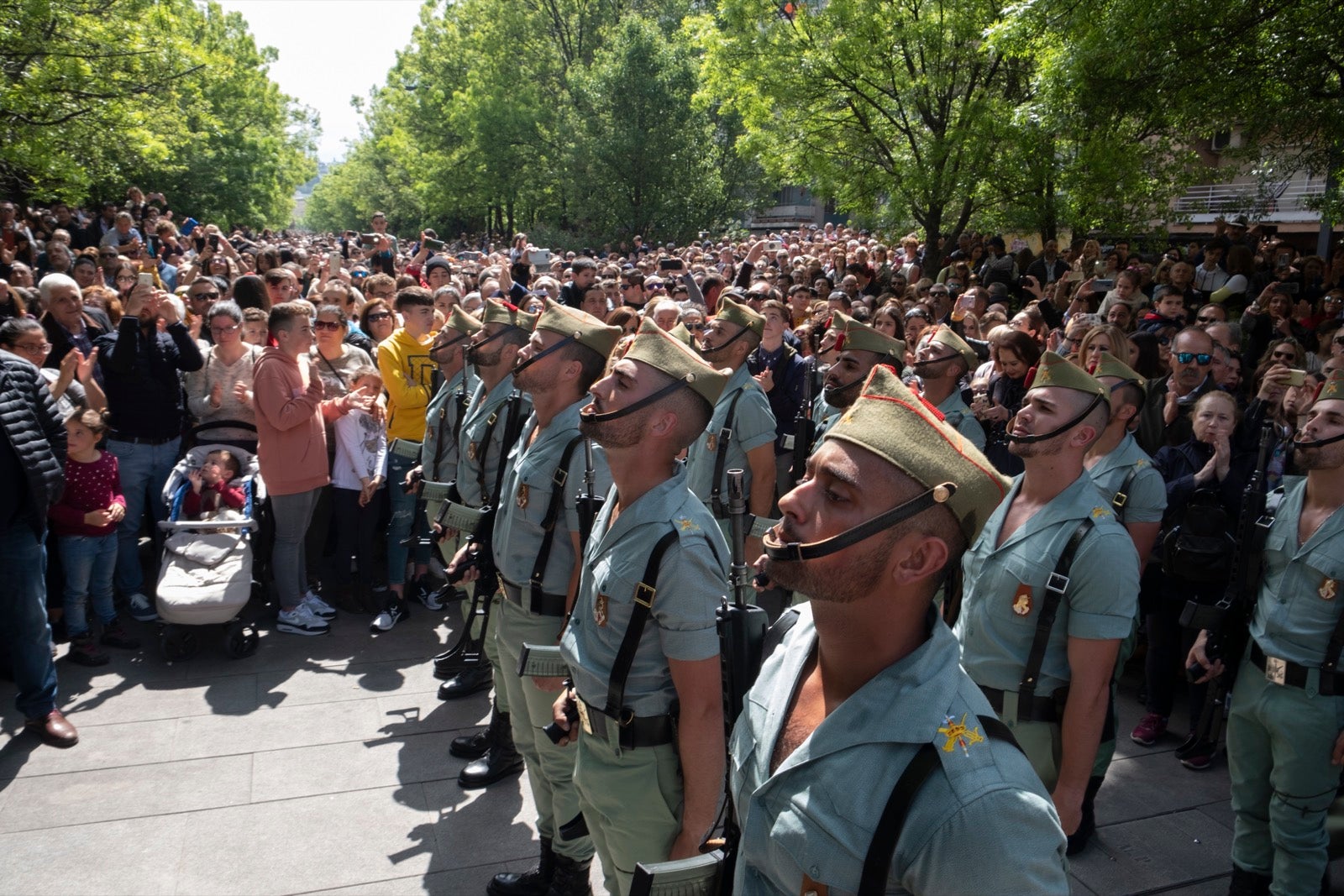 Los legionarios estarán esta tarde tras la cruz de guía de la cofradía de los Ferroviarios