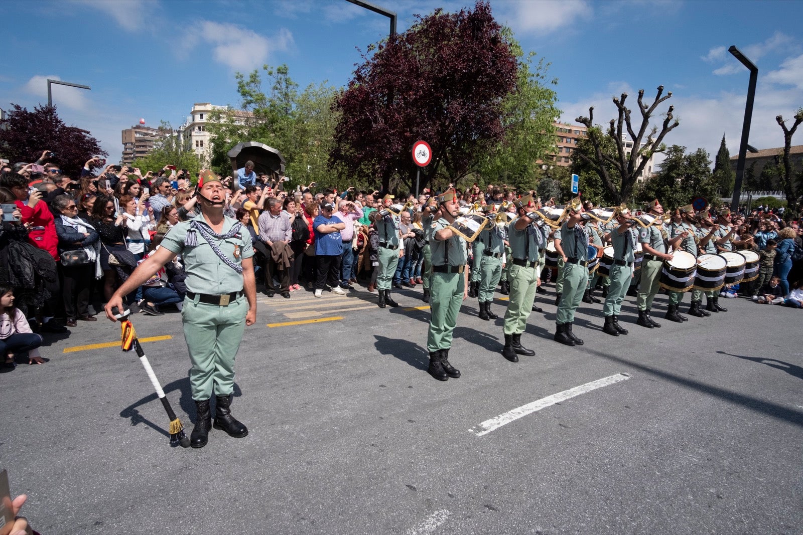 Los legionarios estarán esta tarde tras la cruz de guía de la cofradía de los Ferroviarios