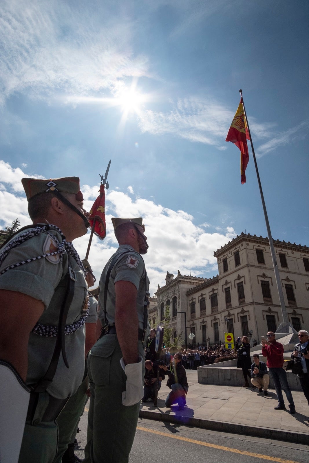 Los legionarios estarán esta tarde tras la cruz de guía de la cofradía de los Ferroviarios