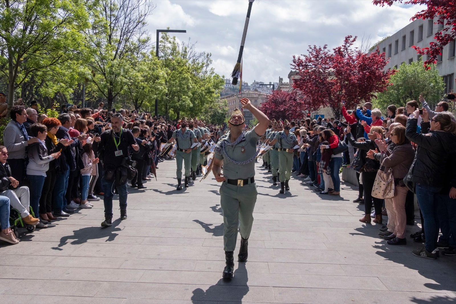 Los legionarios estarán esta tarde tras la cruz de guía de la cofradía de los Ferroviarios