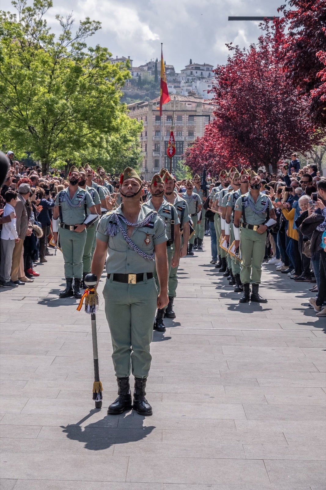 Los legionarios estarán esta tarde tras la cruz de guía de la cofradía de los Ferroviarios