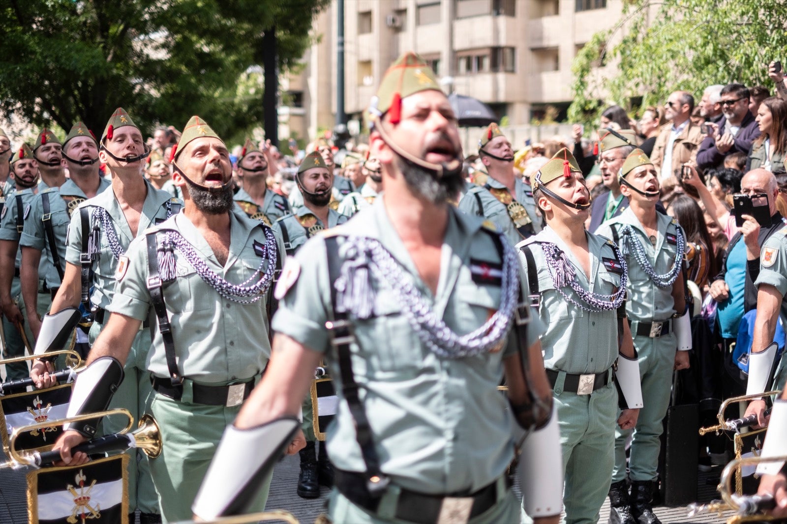 Los legionarios estarán esta tarde tras la cruz de guía de la cofradía de los Ferroviarios