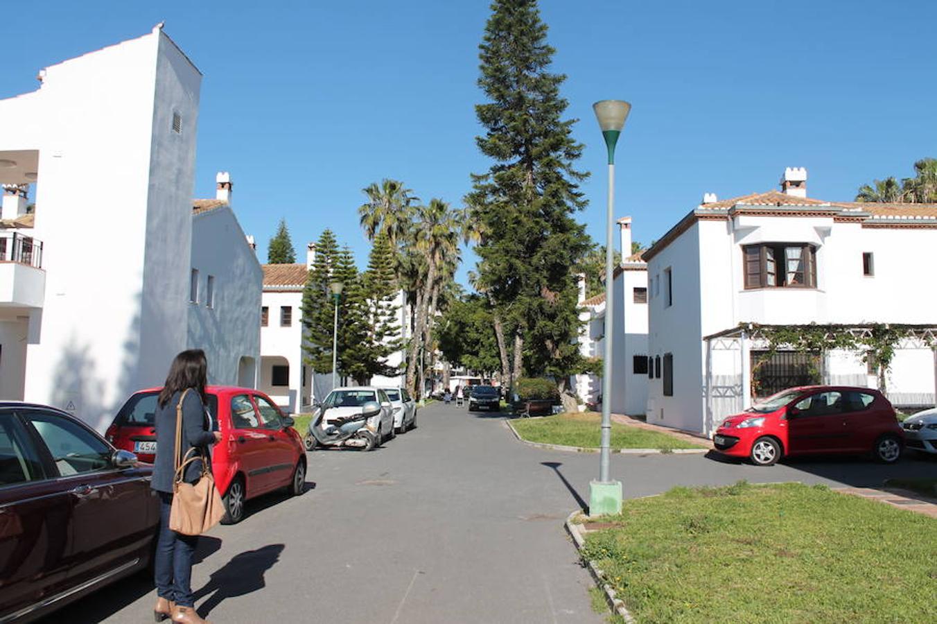 Almuñécar es uno de los pocos pueblos que cuenta con viviendas de alquiler social (entre 77 y 110 euros) para sus mayores