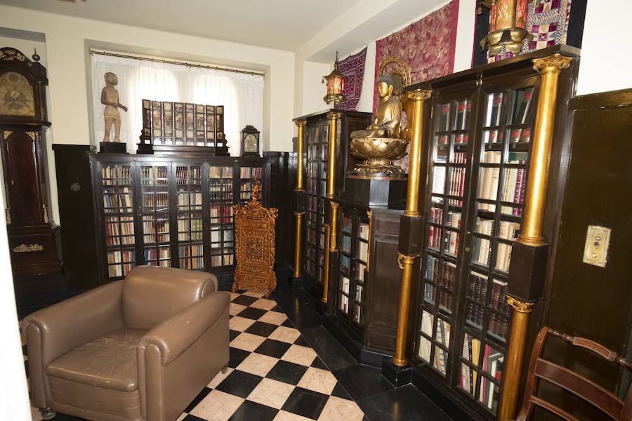 Estos son los 'tesoros' que guarda esta biblioteca