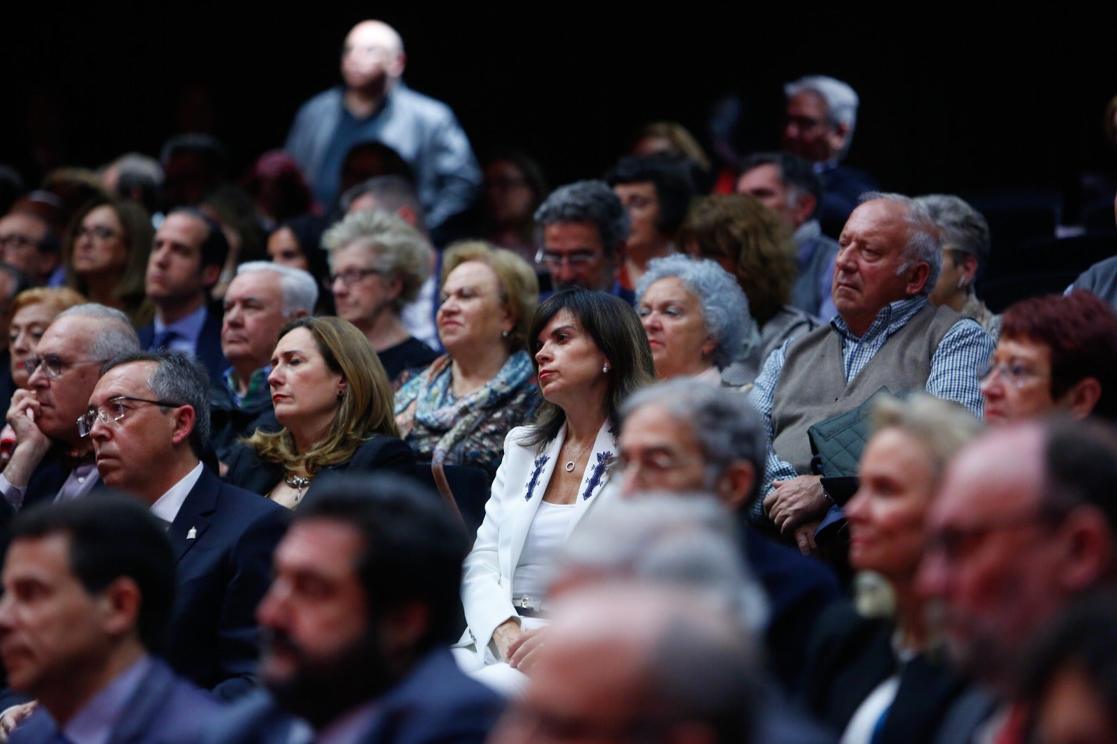 El acto de entrega de la décimo quinta edición del Premio Internacional de Poesía García Lorca sirve de homenaje al autor de Antioquía. 