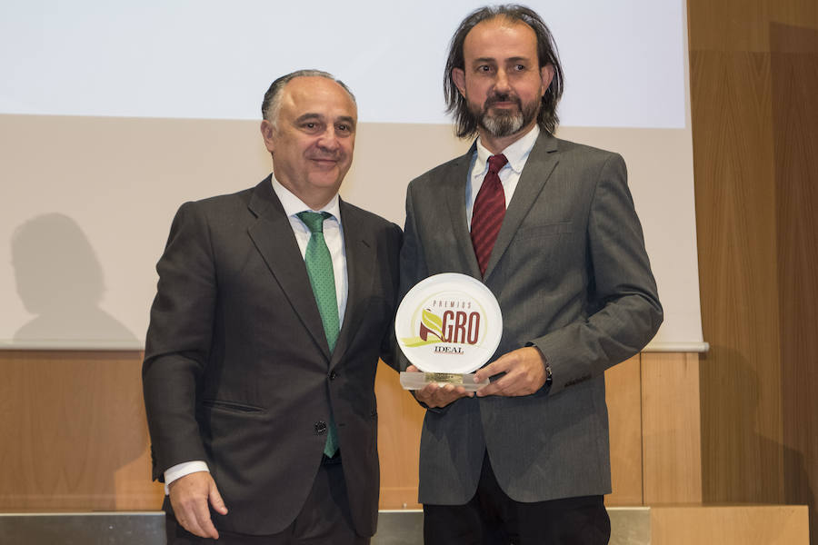 La Cámara de Comercio ha sido la sede de esta gala en la que se reconoce a empresas, colectivos y personas vinculadas a la agricultura y la ganadería de la provincia