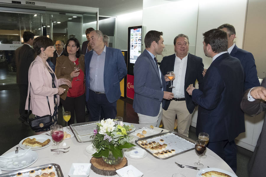 La Cámara de Comercio ha sido la sede de esta gala en la que se reconoce a empresas, colectivos y personas vinculadas a la agricultura y la ganadería de la provincia