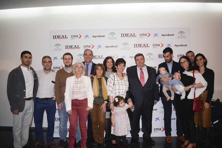La Cámara de Comercio ha sido la sede de esta gala en la que se reconoce a empresas, colectivos y personas vinculadas a la agricultura y la ganadería de la provincia