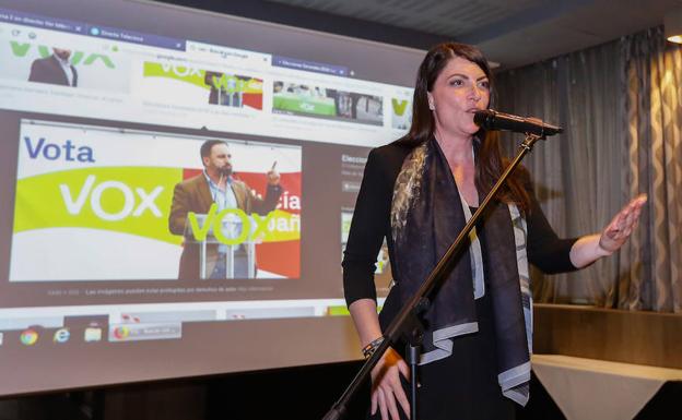 Macarena Olona celebró ayer el resultado de Vox en la provincia de Granada. 