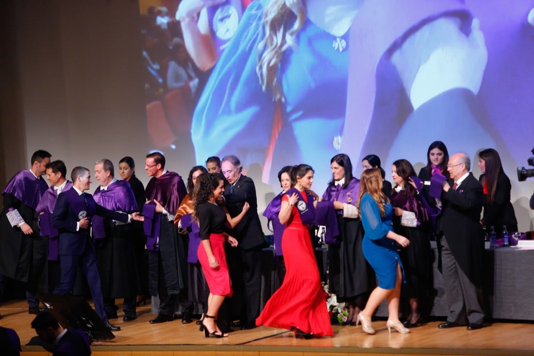 La facultad de Farmacia celebra su graduación 