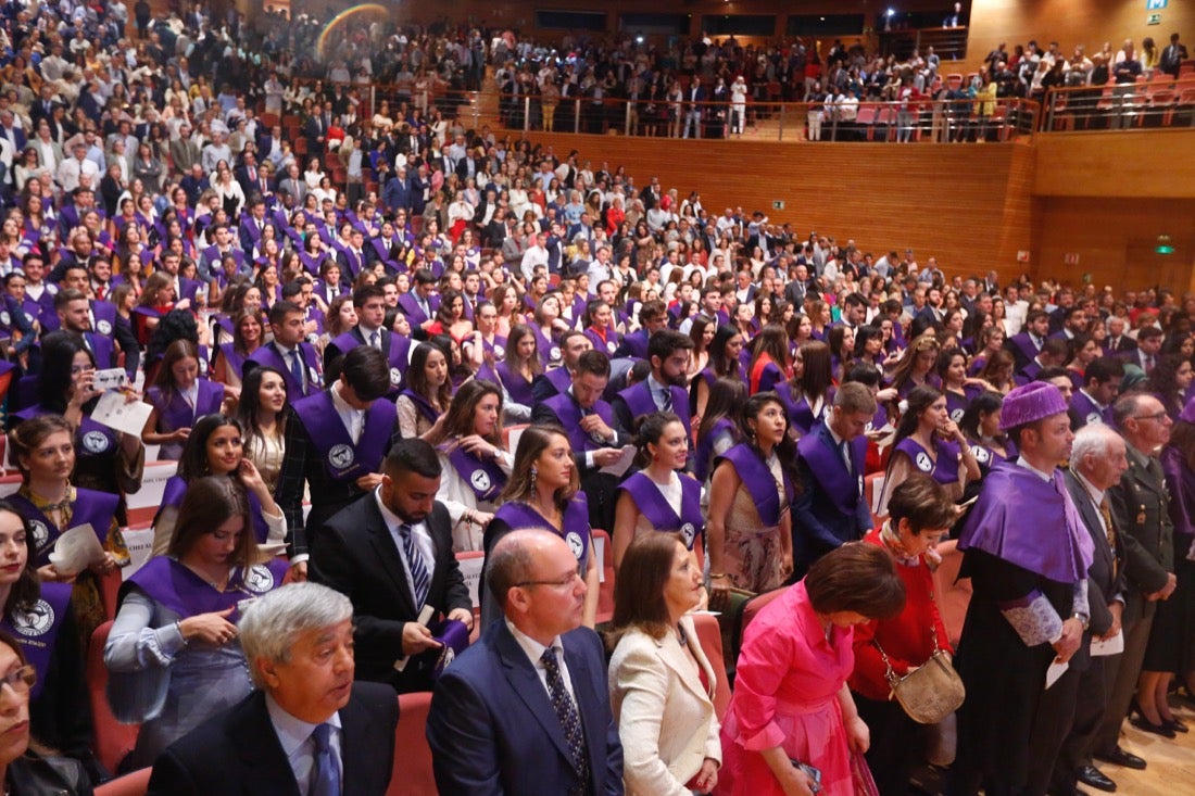 La facultad de Farmacia celebra su graduación 