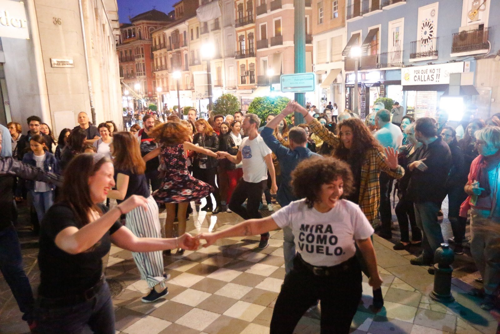 Fotos: Las mejores imágenes de la Noche en Blanco 2019 en Granada