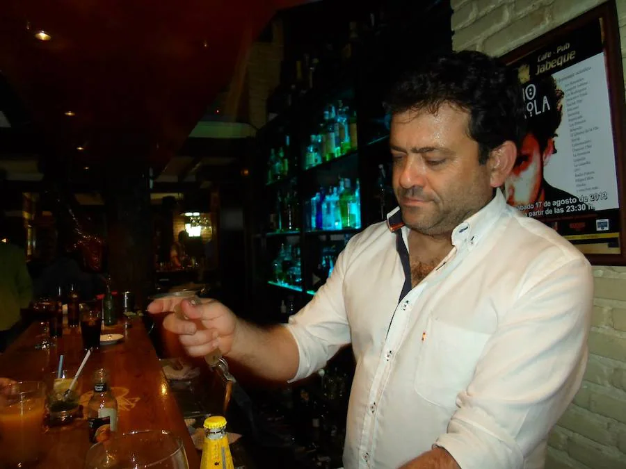 El propietario del pub Jabeque, José Antonio Ruiz Aneas. 