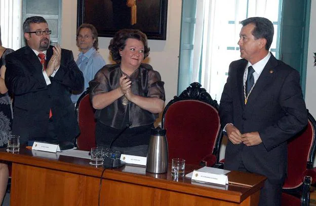 Moya, Parra y Juan Fernández, cuando este último fue elegido alcalde de Linares en 2015.