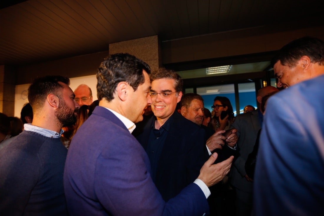 El líder del PP local vino acompañado de 