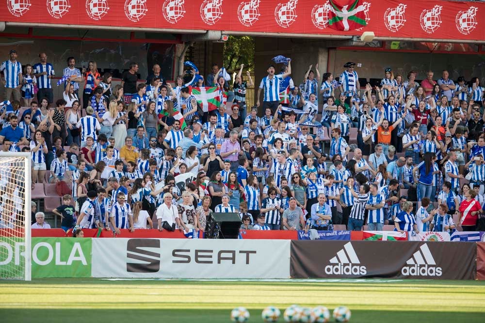 ¿Estuviste en el partido del final de la Copa de la Reina? Búscate en las gradas