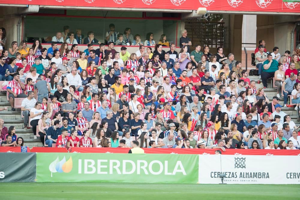 ¿Estuviste en el partido del final de la Copa de la Reina? Búscate en las gradas